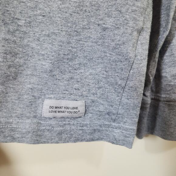 Life is good Game on football classic fit long sleeve graphic tshirt men size XL - Picture 7 of 8